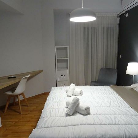 Ferienwohnung Minimal Luxury Near Acropolis Athen Exterior foto